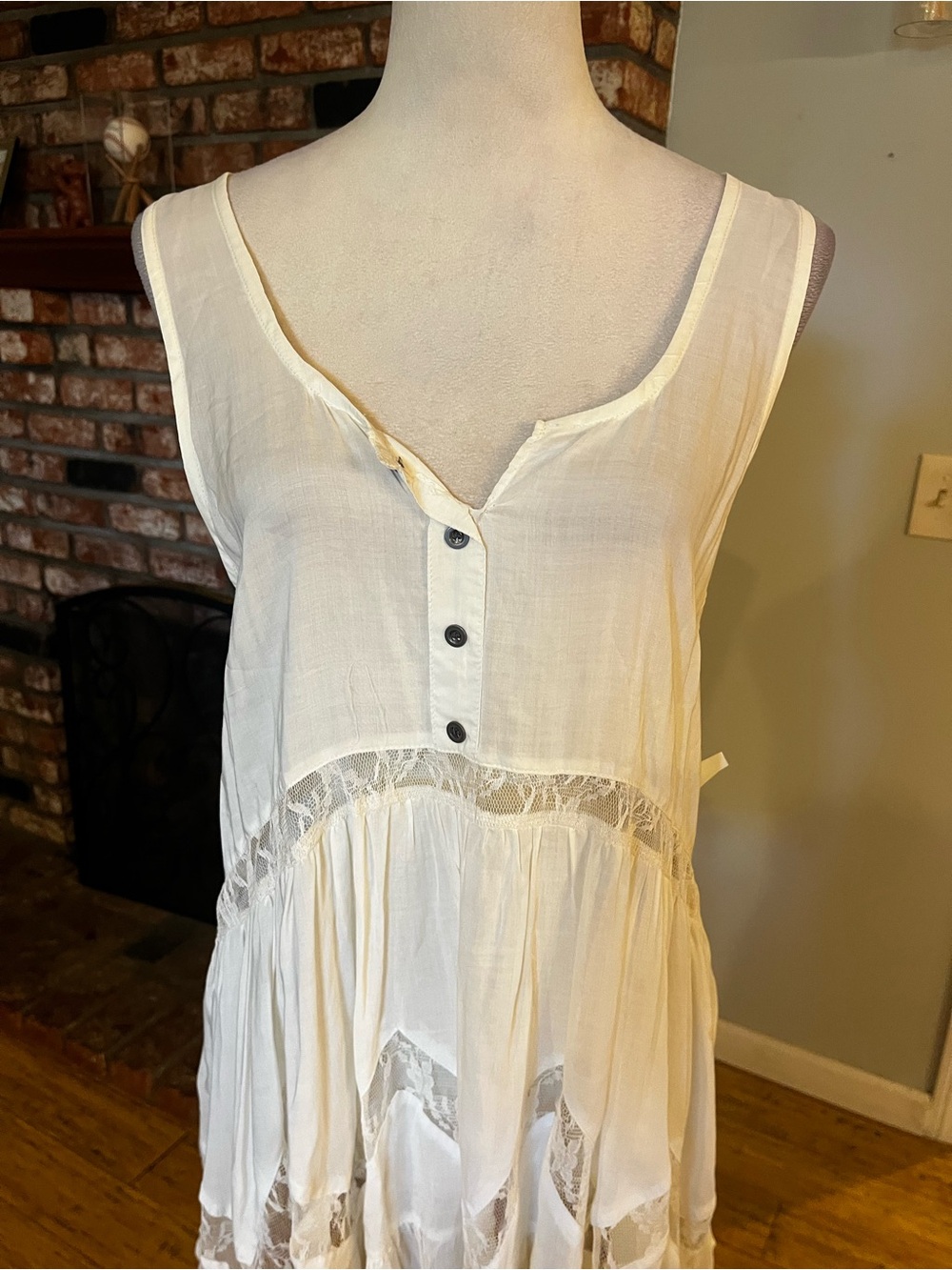 Free People Cream Sleeveless Lace-Trim Tunic - Picture 5 of 7